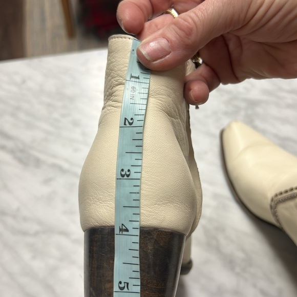 Calleen Cordero Cream Leather Embellished Ankle Western Inspired Bootie 7.5 - Picture 9 of 12